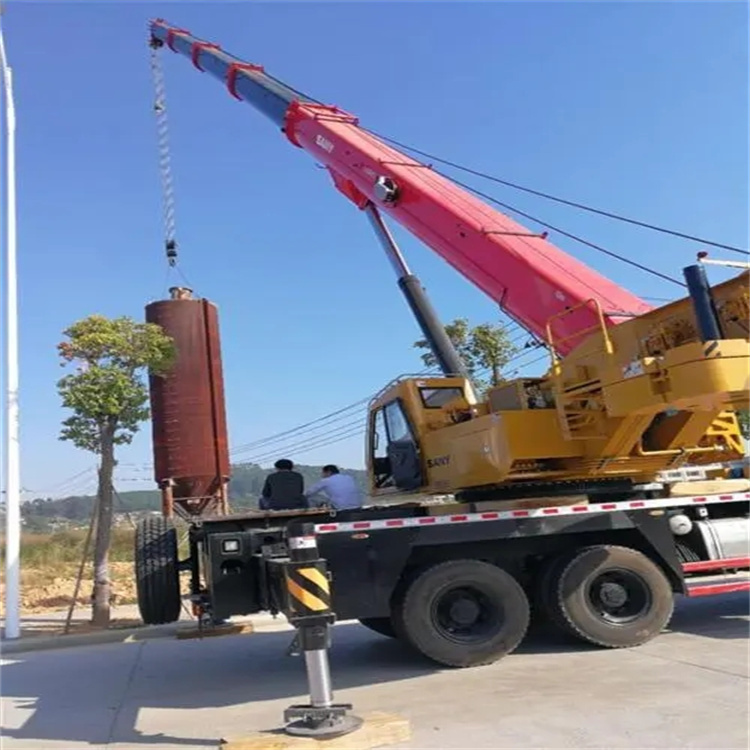 下谷坪土家族乡专业吊车租赁多少钱