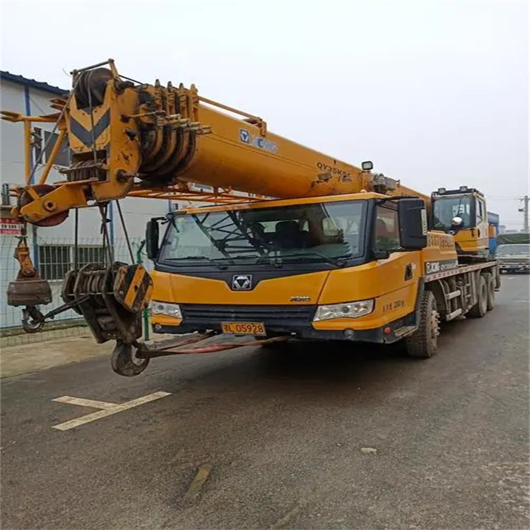 下谷坪土家族乡吊车出租保险：全面覆盖，安全无忧