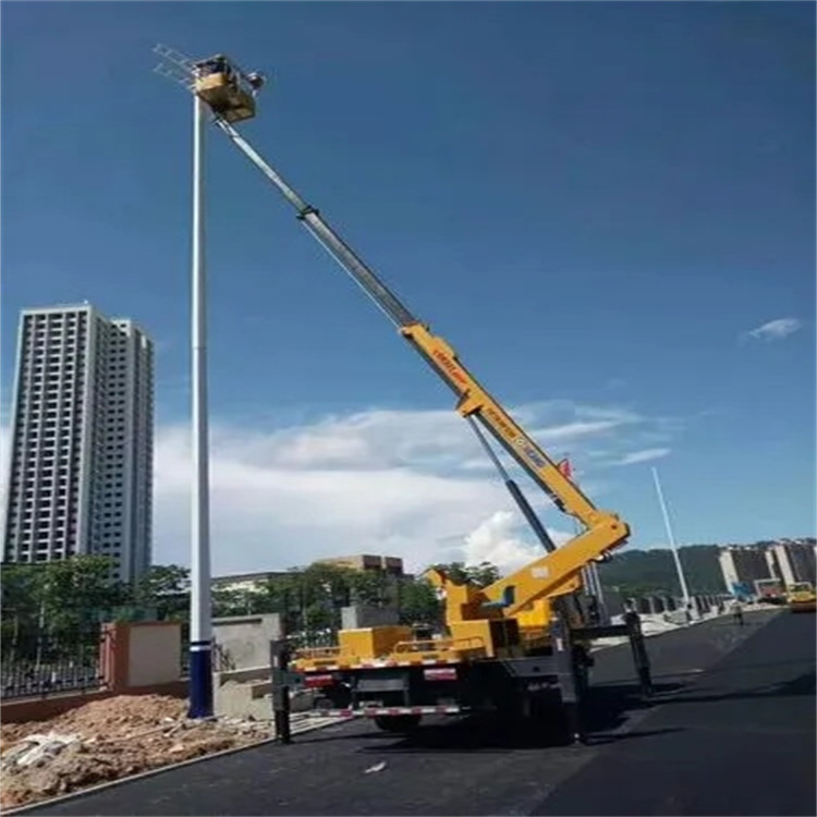 下谷坪土家族乡维修路灯的曲臂升降车出租