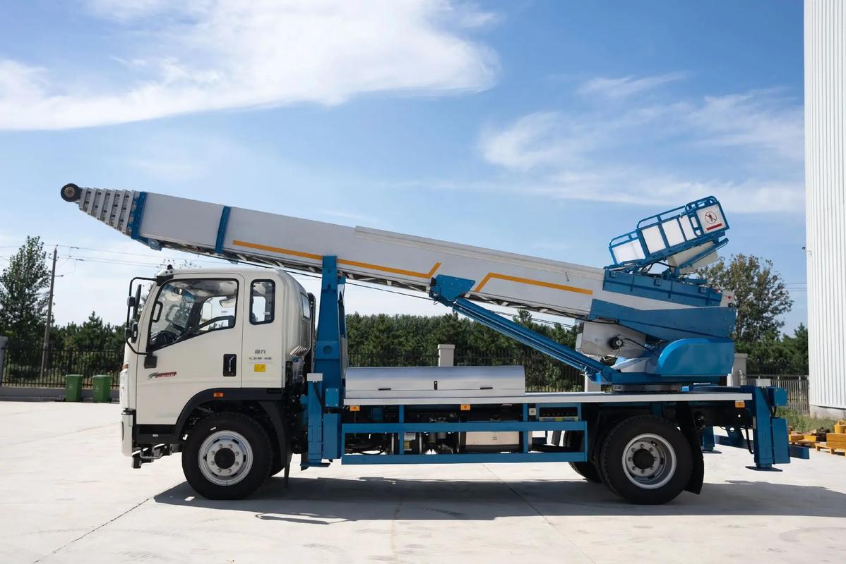 下谷坪土家族乡云梯上料车租赁费用