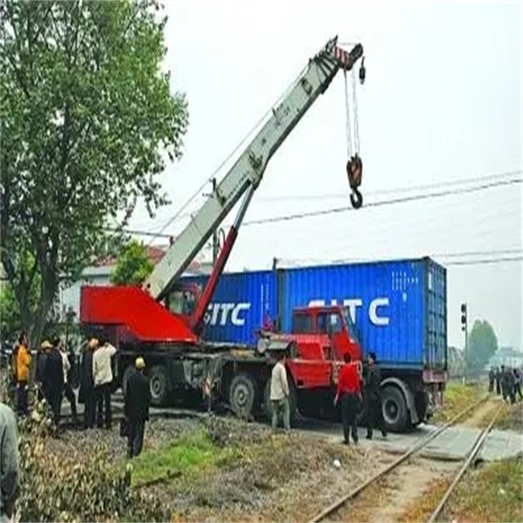 下谷坪土家族乡如何快速找到附近的吊车救援公司